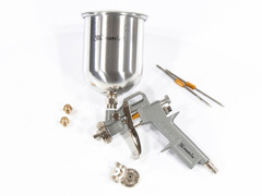 Краскораспылитель Matrix 57315 230л/мин соп.:1.8мм бак:1л серебристый